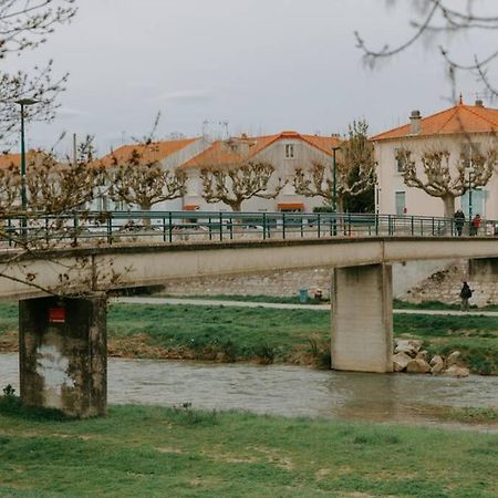 Les Berges Du Roubion Studio Cosy Et Moderne มงเตลิมาร์ ภายนอก รูปภาพ
