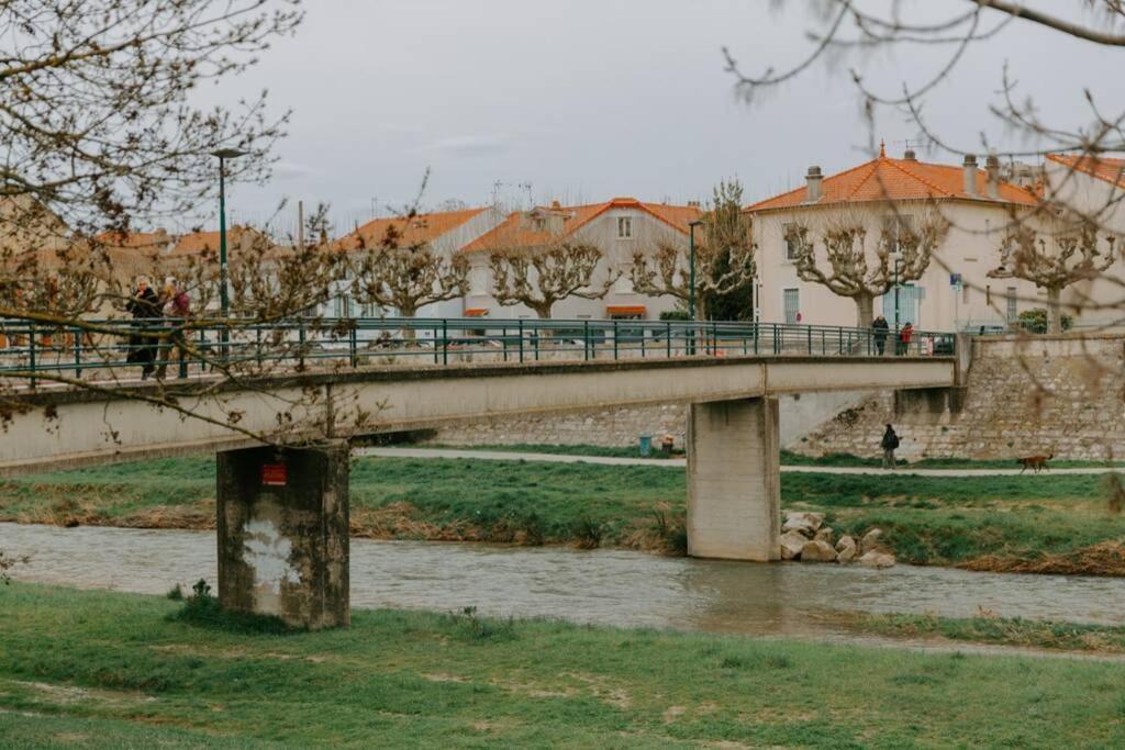 Les Berges Du Roubion Studio Cosy Et Moderne มงเตลิมาร์ ภายนอก รูปภาพ